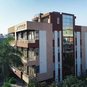  Guest house & Residences